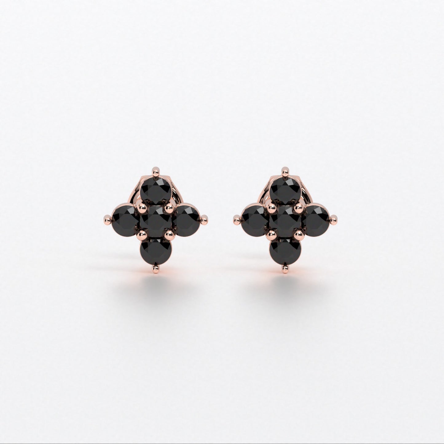 Pendientes de oro rosa de 18K con diamantes negros