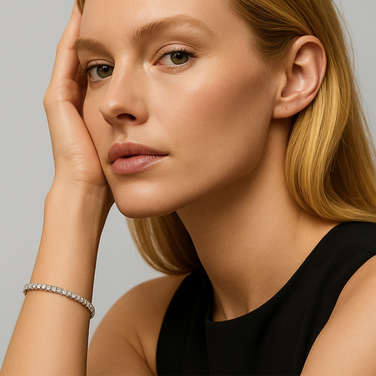 Rivière de oro de 18k con diamantes blancos en talla brillante
