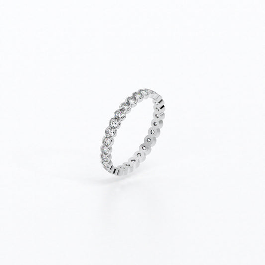 Alianza infinity de oro de 18K con diamantes blancos