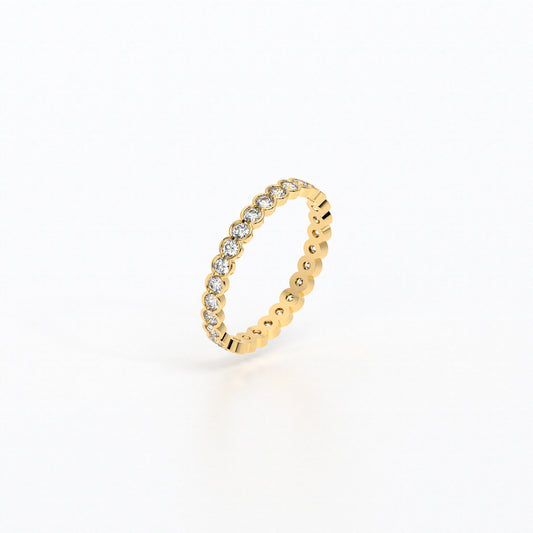 Alianza infinity de oro de 18K con diamantes blancos