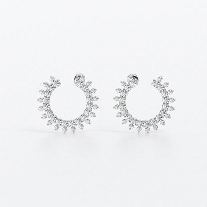 Pendientes con diseño circular de diamantes de oro blanco de 18K