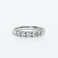 Anillo cinquillo con diamantes en oro de 18 quilates