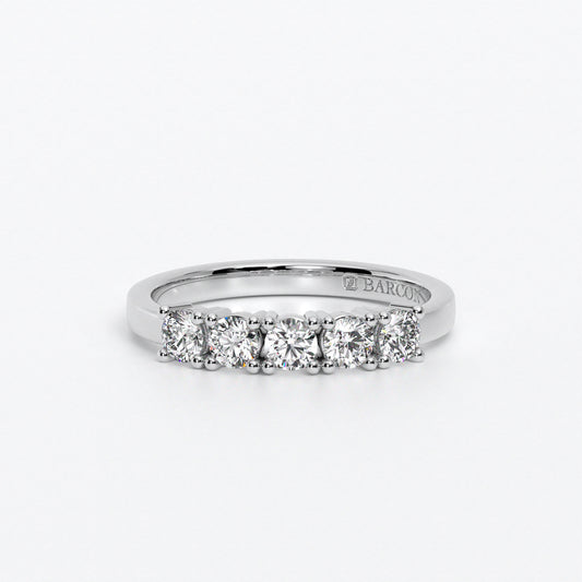 Anillo cinquillo con diamantes en oro de 18 quilates