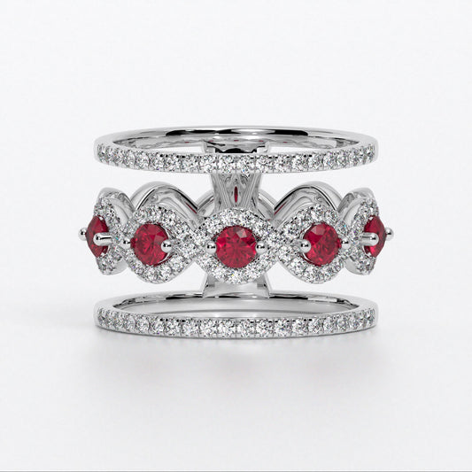 Anillo en oro blanco 18K con rubíes centrales engastados y halos de diamantes